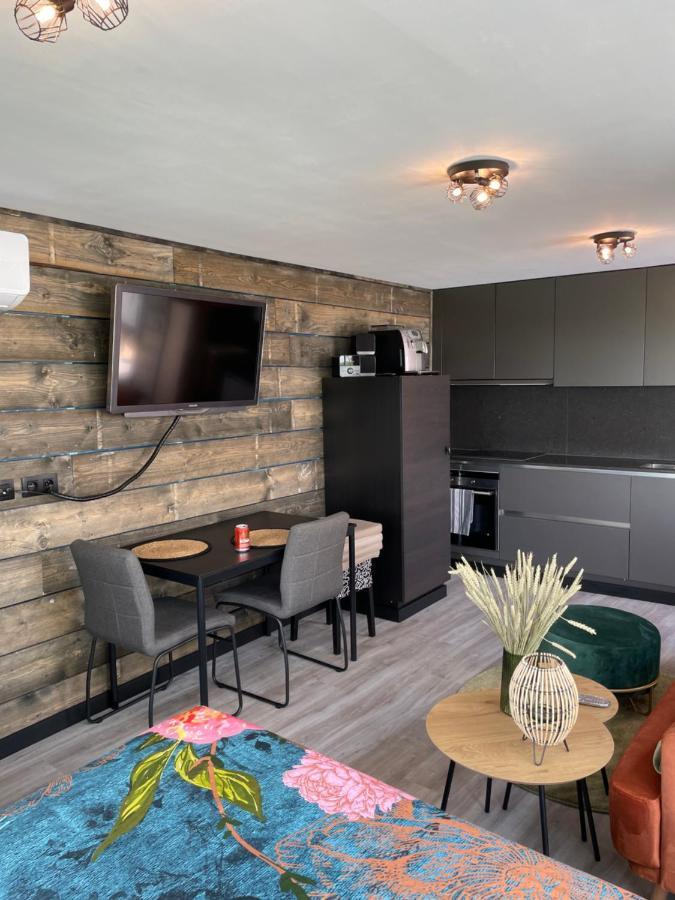 Vila Tiny House Westdorpe Exteriér fotografie