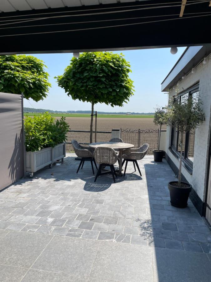Vila Tiny House Westdorpe Exteriér fotografie
